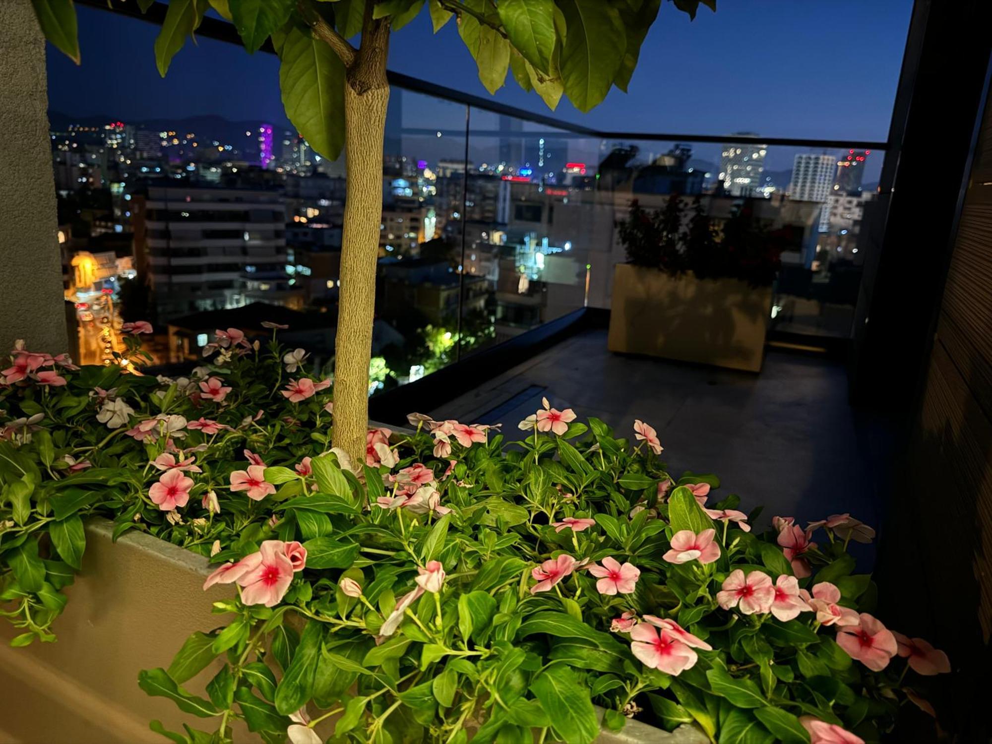"Superattico" - Central Tirana Gorgeous Penthouse, Free Parking エクステリア 写真